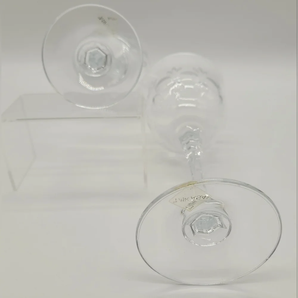 Mikasa Austria Inn Crystal Wine Glasses 8 1/4 set of 2​​​